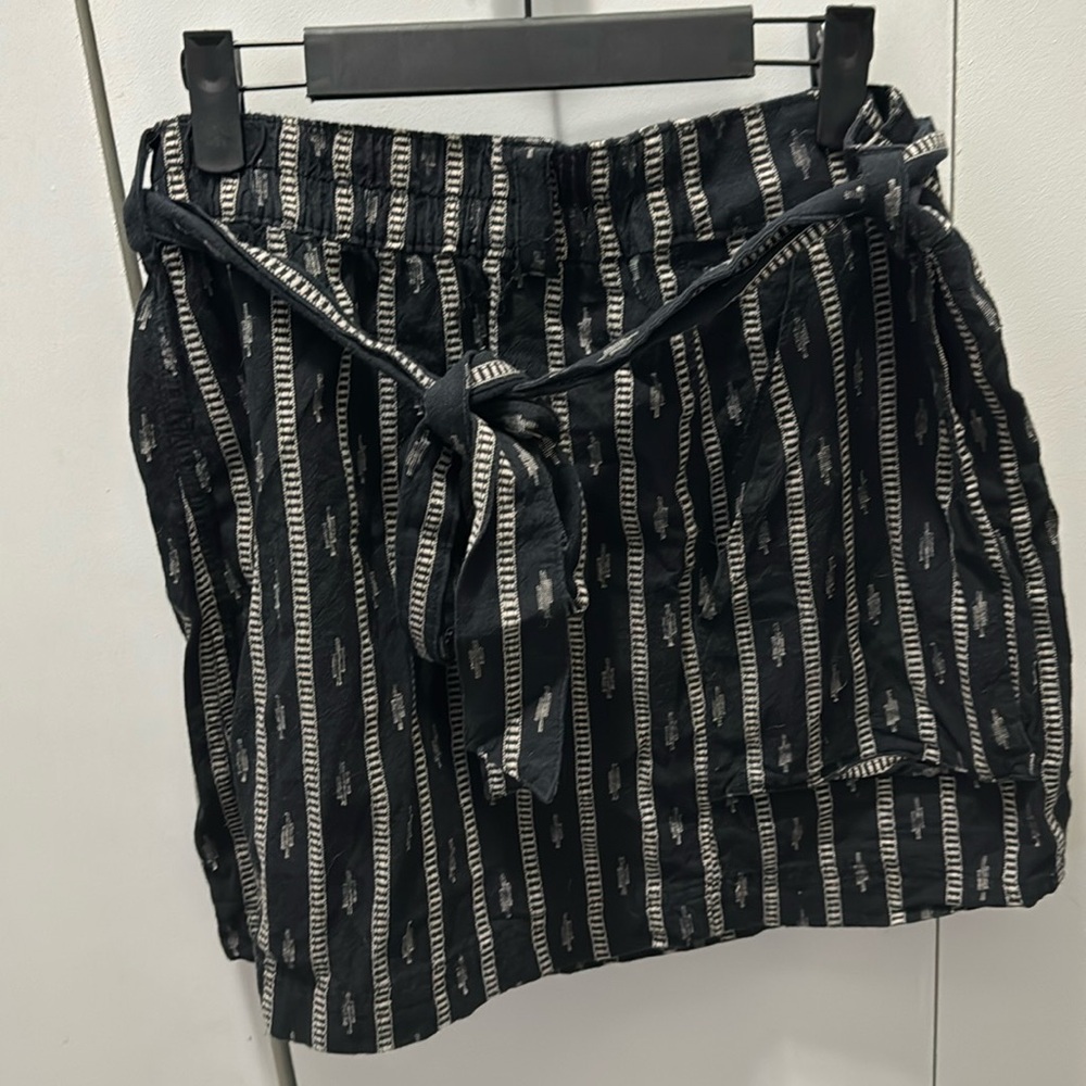 Old navy patterned cotton mini skirt